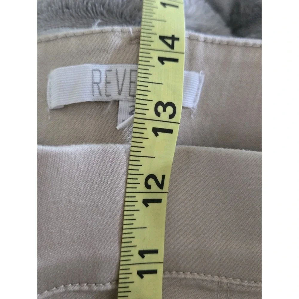 Revery Shorts 2X Womens Plus Khaki‎ Walking Stretchy High Rise NWOT
